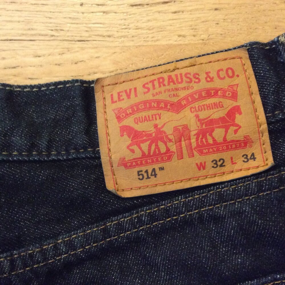 Levi's 514 Denim, 32 X 34"  Dark Wash